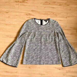 Banana Republic Grey and white bell sleeve top with a touch of whimsy Women Size